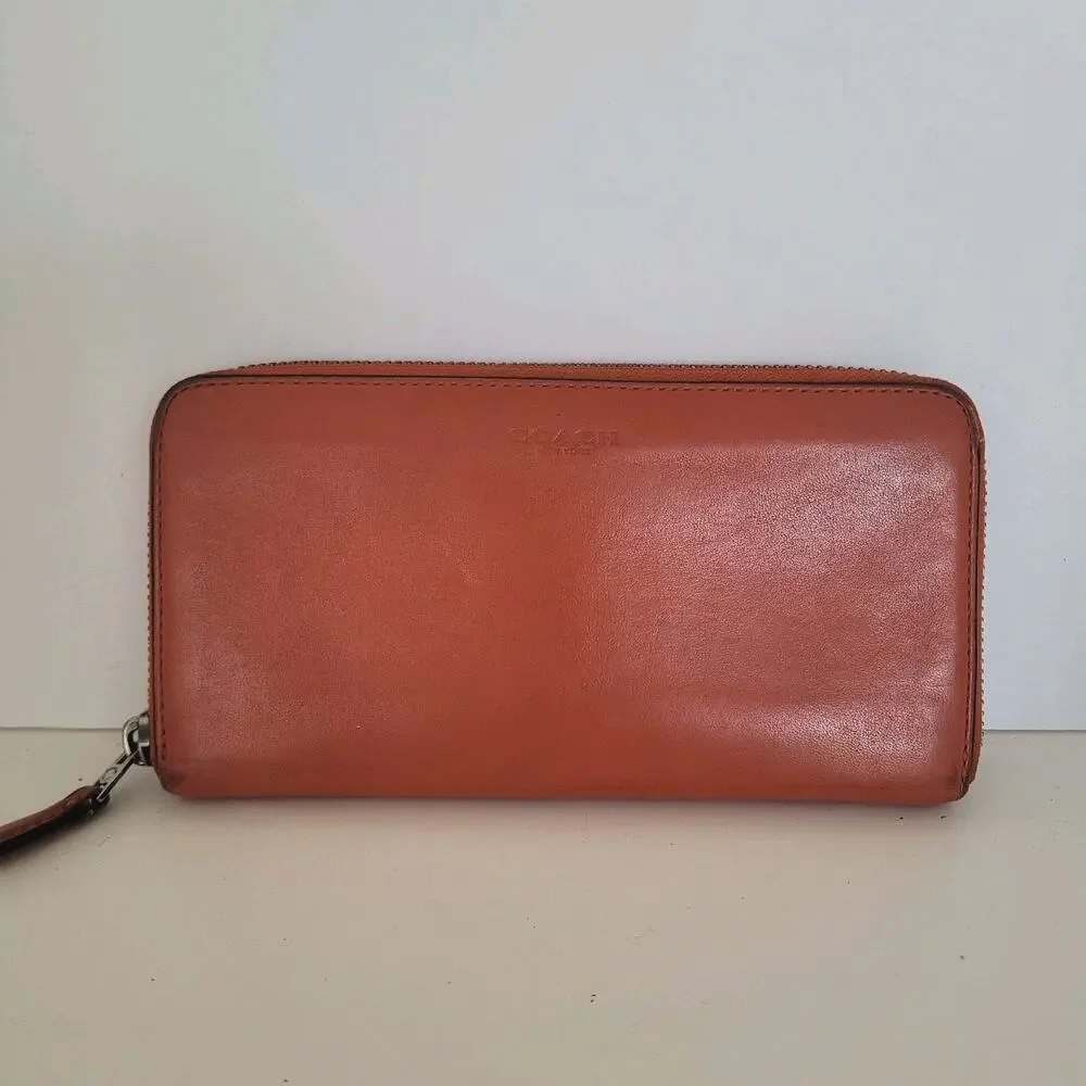Coach Leather Wallet Solid Red‎ Zip Around Large Clutch Geniue Smooth Leather